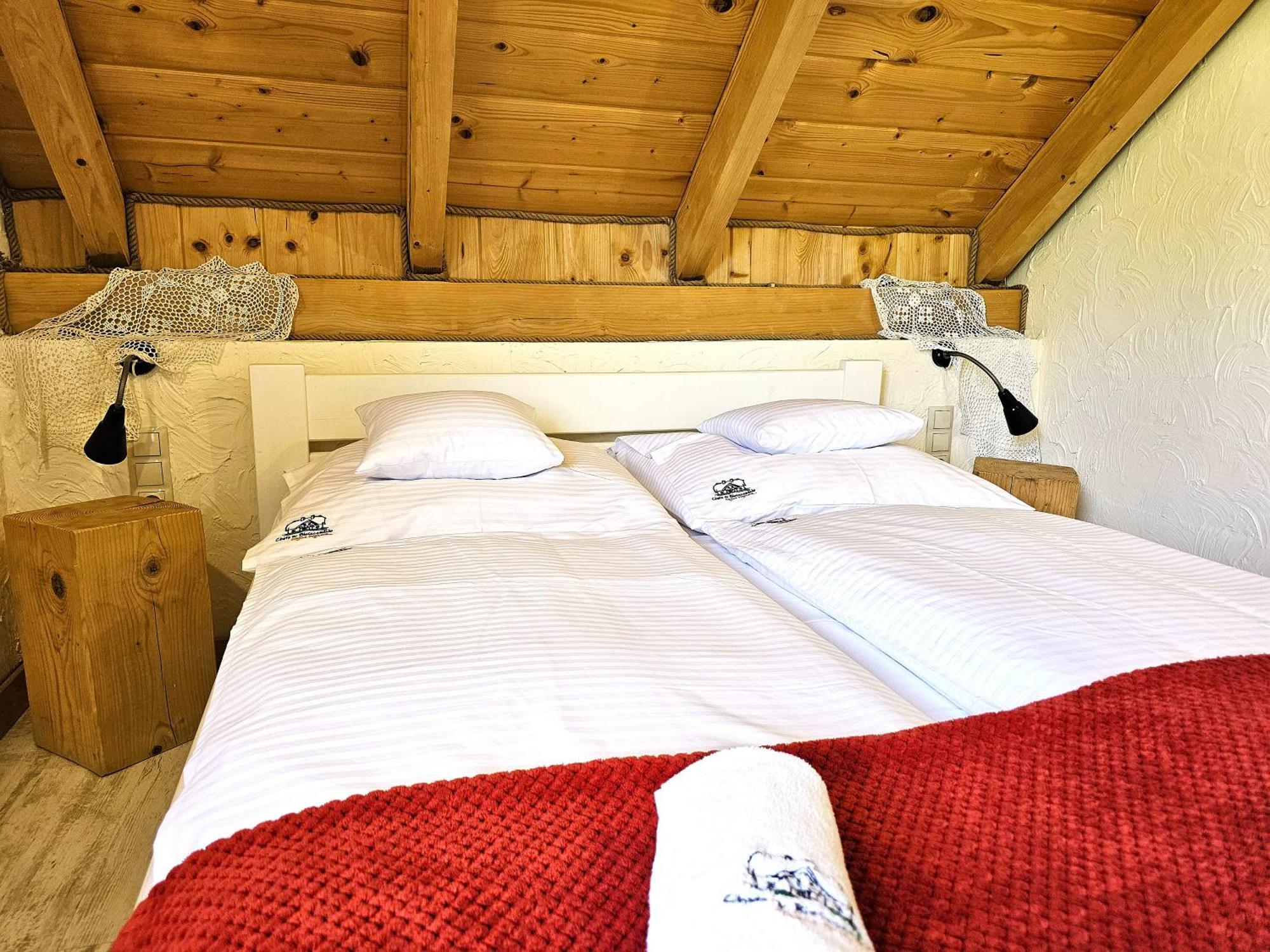 Chata W Bieszczadzie Apartamenty I Domki Z Sauna Bieszczady Поляньчик Экстерьер фото