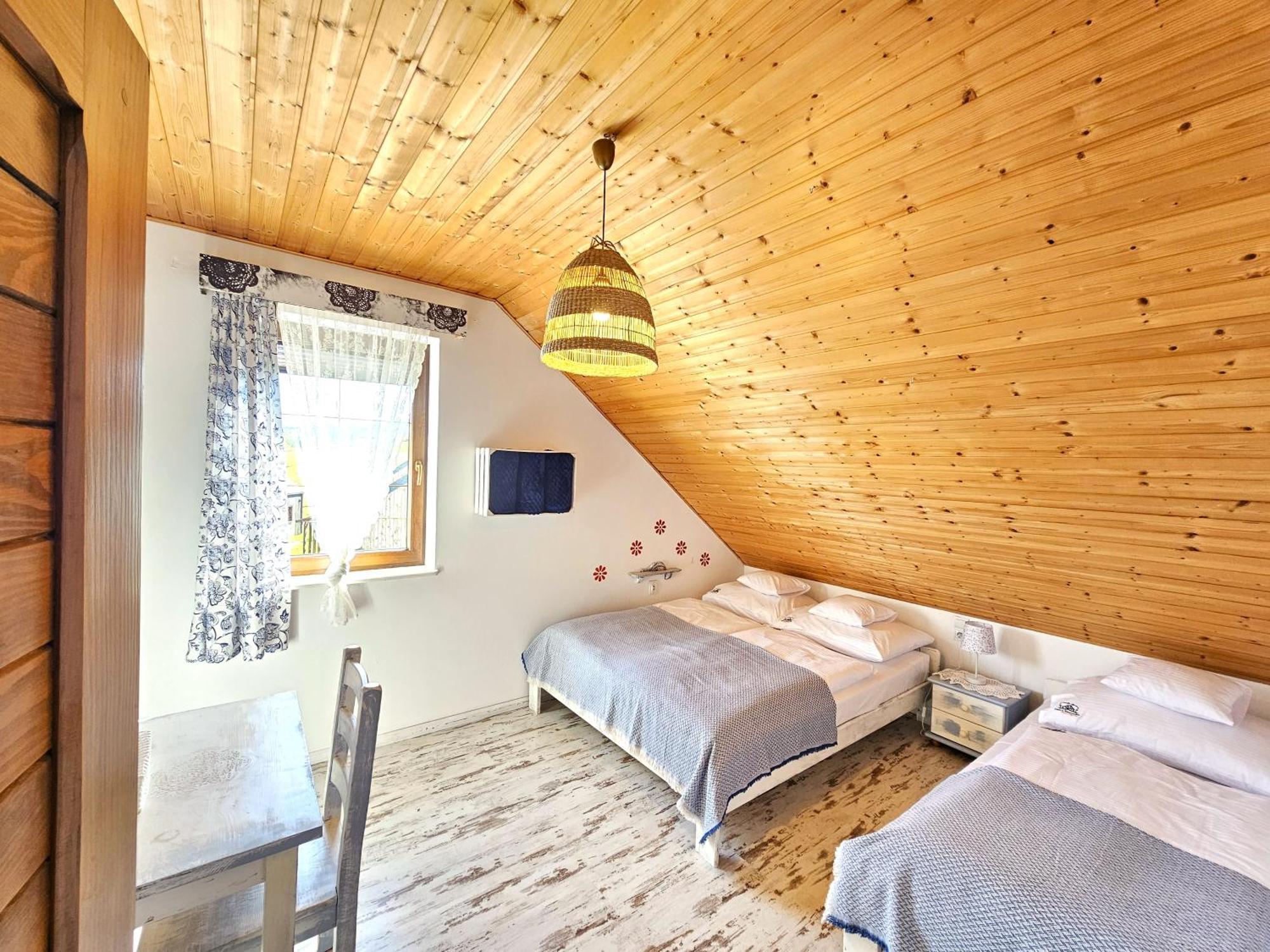 Chata W Bieszczadzie Apartamenty I Domki Z Sauna Bieszczady Поляньчик Экстерьер фото